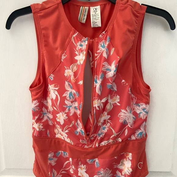 Op swimsuit - Picture 8 of 8